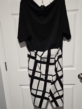 New York & Company Black and White Midi Dress